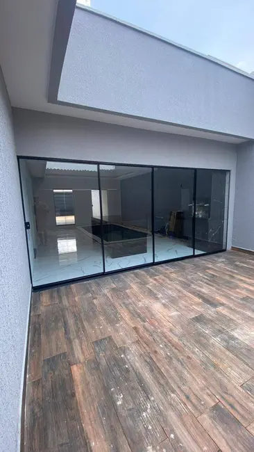 Casa com 3 quartos à venda, 250m2 em São Francisco II, Senador Canedo - GO - imagem 6 Foto 6 de Casa com 3 quartos à venda, 250m2 em São Francisco II, Senador Canedo - GO