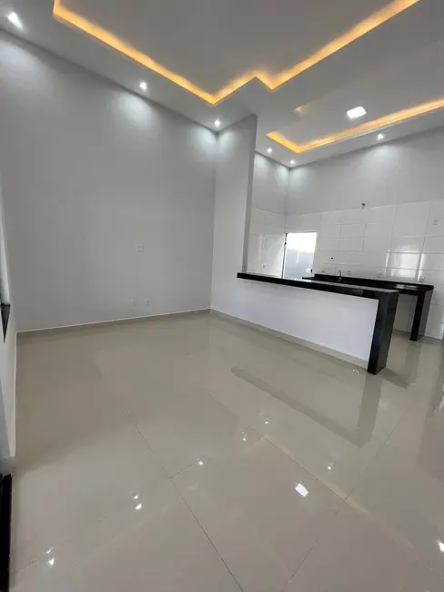 Casa com 2 quartos à venda, 250m2 em São Francisco II, Senador Canedo - GO - imagem 3 Foto 3 de Casa com 2 quartos à venda, 250m2 em São Francisco II, Senador Canedo - GO