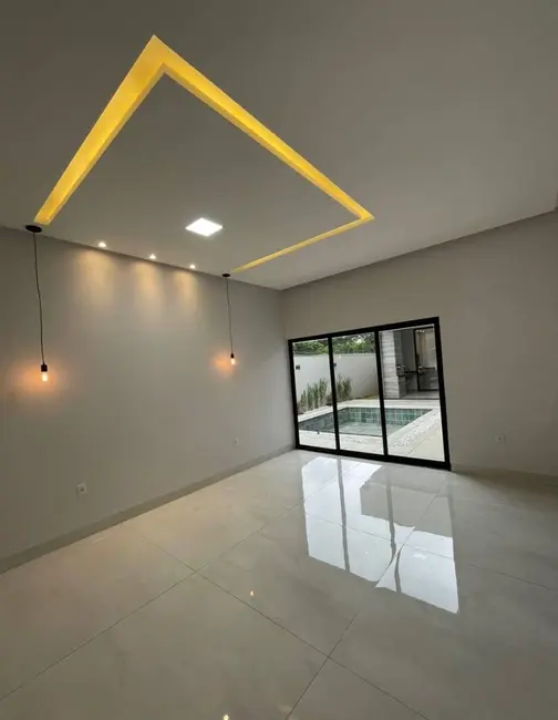 Casa com 3 quartos à venda, 360m2 em Anapolis - GO - imagem 8 Foto 8 de Casa com 3 quartos à venda, 360m2 em Anapolis - GO