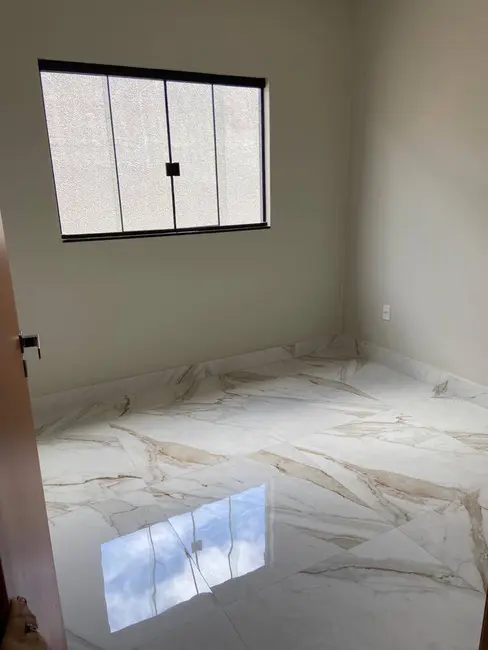 Casa com 3 quartos à venda, 365m2 em Jardim Pérola da Barragem II, Aguas Lindas De Goias - GO - imagem 8 Foto 8 de Casa com 3 quartos à venda, 365m2 em Jardim Pérola da Barragem II, Aguas Lindas De Goias - GO