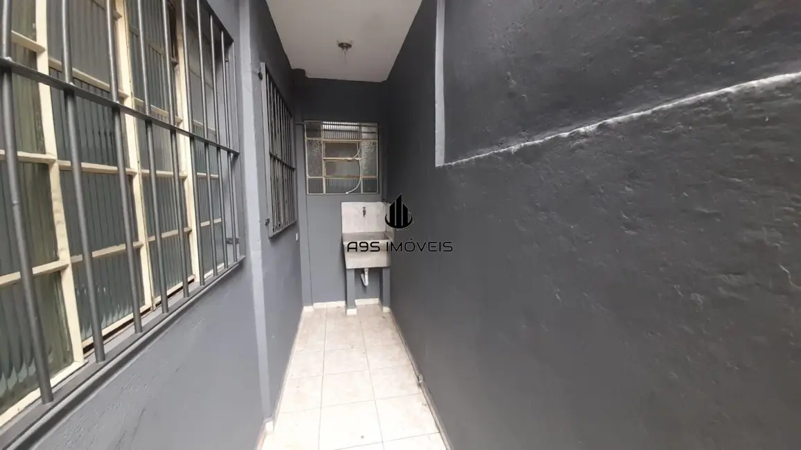 Foto 2 de Casa com 1 quarto para alugar, 50m2 em Vila Antonieta, São Paulo - SP