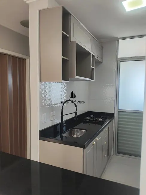 Foto 4 de Apartamento com 2 quartos à venda, 57m2 em Vila Antonieta, São Paulo - SP