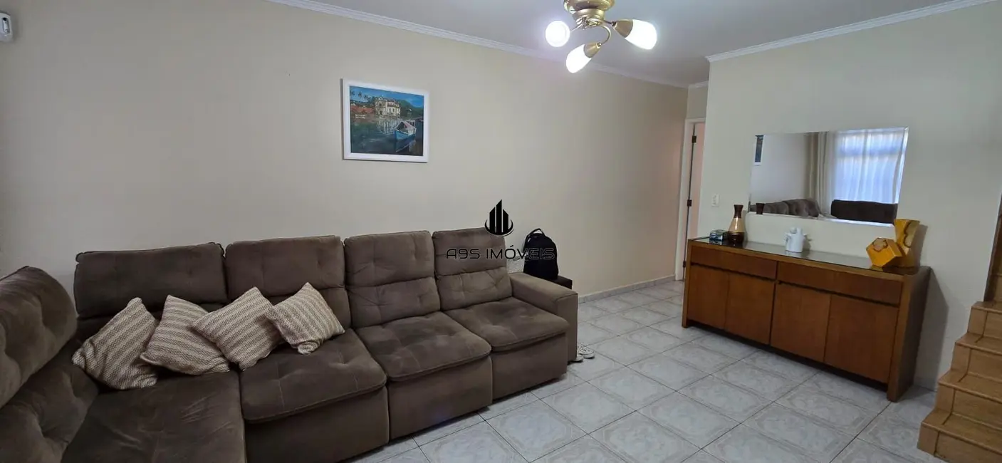 Sobrado com 3 quartos à venda, 127m2 em Vila Carrão, São Paulo - SP - imagem 8 Foto 8 de Sobrado com 3 quartos à venda, 127m2 em Vila Carrão, São Paulo - SP