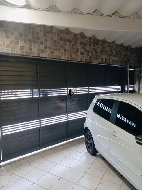 Foto 3 de Sobrado com 3 quartos à venda, 204m2 em Jardim Cinco de Julho, São Paulo - SP