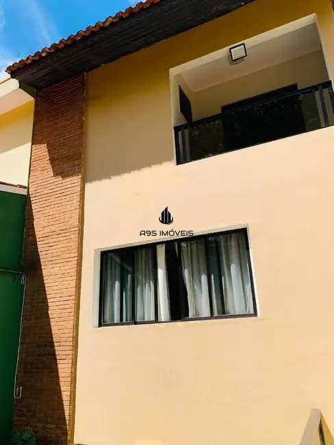 Foto 2 de Sobrado com 3 quartos à venda, 180m2 em São Paulo - SP
