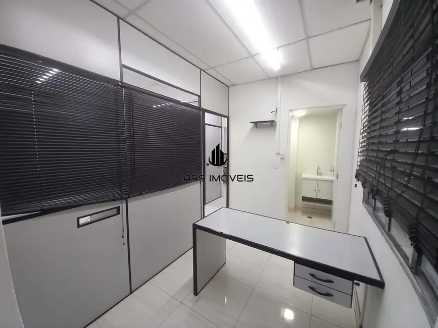 Foto 2 de Armazém / Galpão com 3 quartos para alugar, 600m2 em Vila Prudente, São Paulo - SP