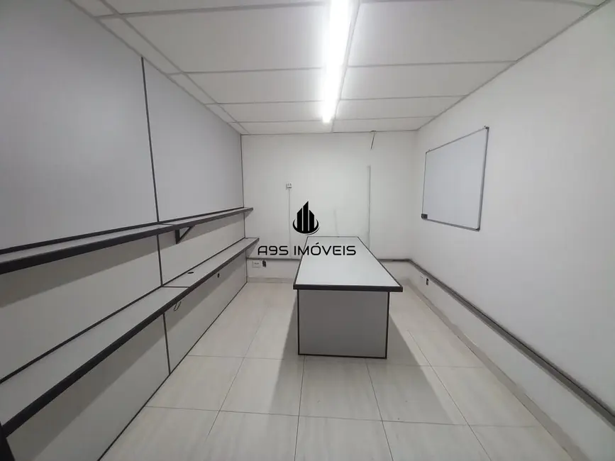 Foto 6 de Armazém / Galpão com 3 quartos para alugar, 600m2 em Vila Prudente, São Paulo - SP