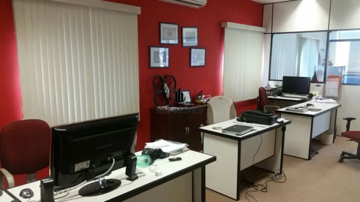 Foto 3 de Loja para alugar, 750m2 em Vila Amália (Zona Norte), São Paulo - SP