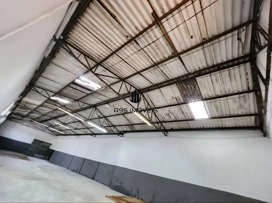 Armazém / Galpão com 2 quartos para alugar, 450m2 em Jardim São Cristóvão, São Paulo - SP - imagem 6 Foto 6 de Armazém / Galpão com 2 quartos para alugar, 450m2 em Jardim São Cristóvão, São Paulo - SP