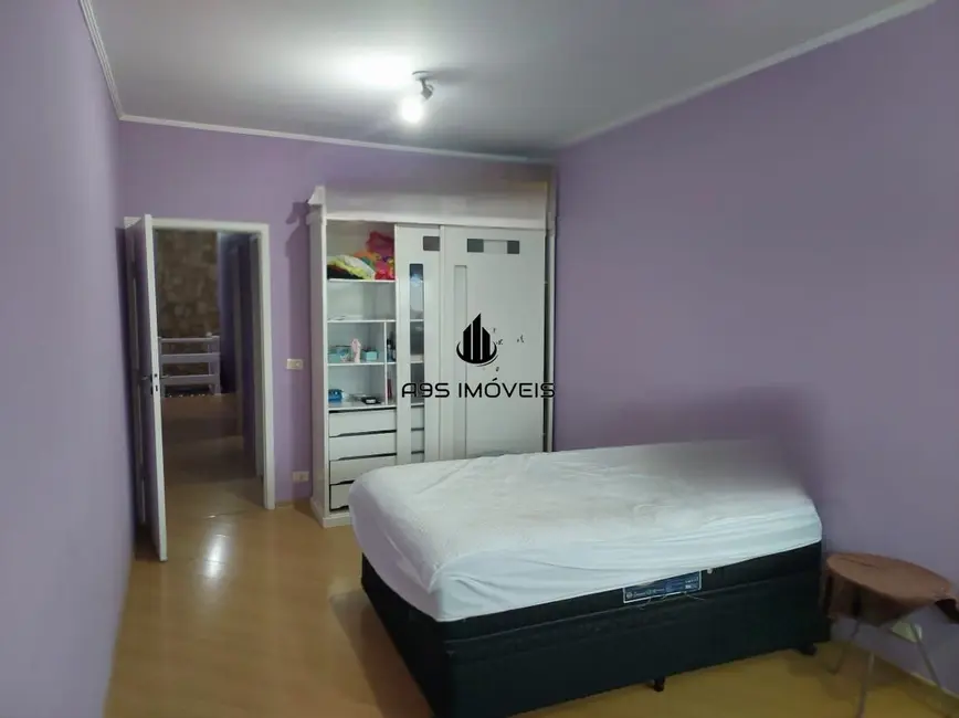 Sobrado com 4 quartos para alugar, 200m2 em Jardim Nossa Senhora do Carmo, São Paulo - SP - imagem 9 Foto 9 de Sobrado com 4 quartos para alugar, 200m2 em Jardim Nossa Senhora do Carmo, São Paulo - SP