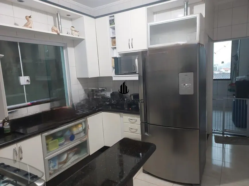 Sobrado com 4 quartos para alugar, 200m2 em Jardim Nossa Senhora do Carmo, São Paulo - SP - imagem 7 Foto 7 de Sobrado com 4 quartos para alugar, 200m2 em Jardim Nossa Senhora do Carmo, São Paulo - SP