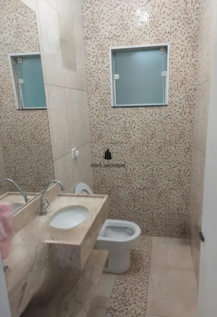 Sobrado com 4 quartos para alugar, 200m2 em Jardim Nossa Senhora do Carmo, São Paulo - SP - imagem 6 Foto 6 de Sobrado com 4 quartos para alugar, 200m2 em Jardim Nossa Senhora do Carmo, São Paulo - SP