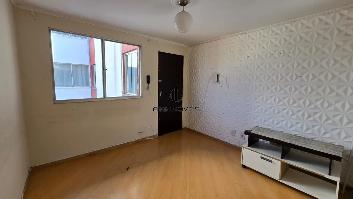 Foto 4 de Apartamento com 2 quartos para alugar, 48m2 em Conjunto Residencial José Bonifácio, São Paulo - SP