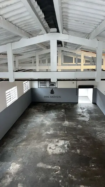 Foto 4 de Armazém / Galpão com 4 quartos para alugar, 400m2 em Vila Nova York, São Paulo - SP