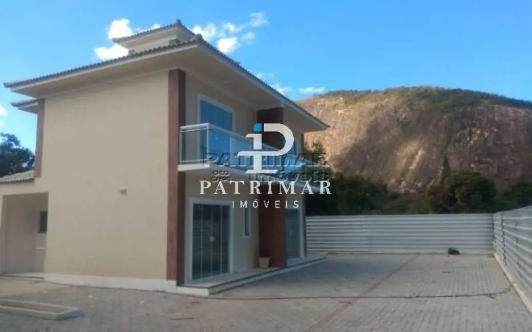 Foto 6 de Casa com 2 quartos à venda, 70m2 em Marica - RJ