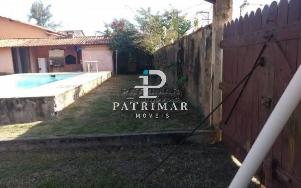 Casa com 4 quartos à venda, 284m2 em Marica - RJ - imagem 4 Foto 4 de Casa com 4 quartos à venda, 284m2 em Marica - RJ