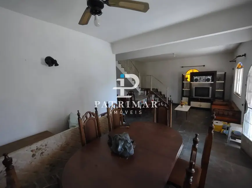 Casa com 4 quartos à venda, 284m2 em Marica - RJ - imagem 7 Foto 7 de Casa com 4 quartos à venda, 284m2 em Marica - RJ