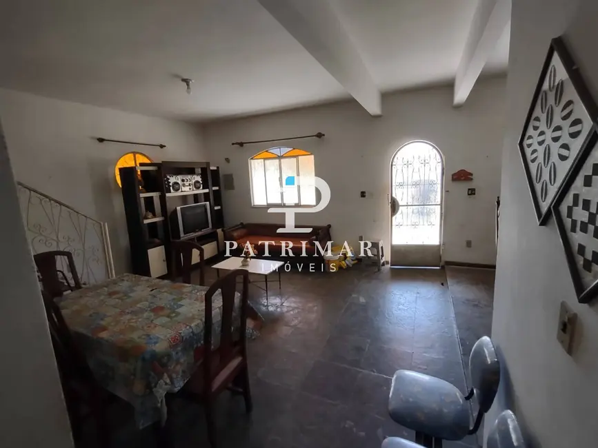 Casa com 4 quartos à venda, 284m2 em Marica - RJ - imagem 9 Foto 9 de Casa com 4 quartos à venda, 284m2 em Marica - RJ