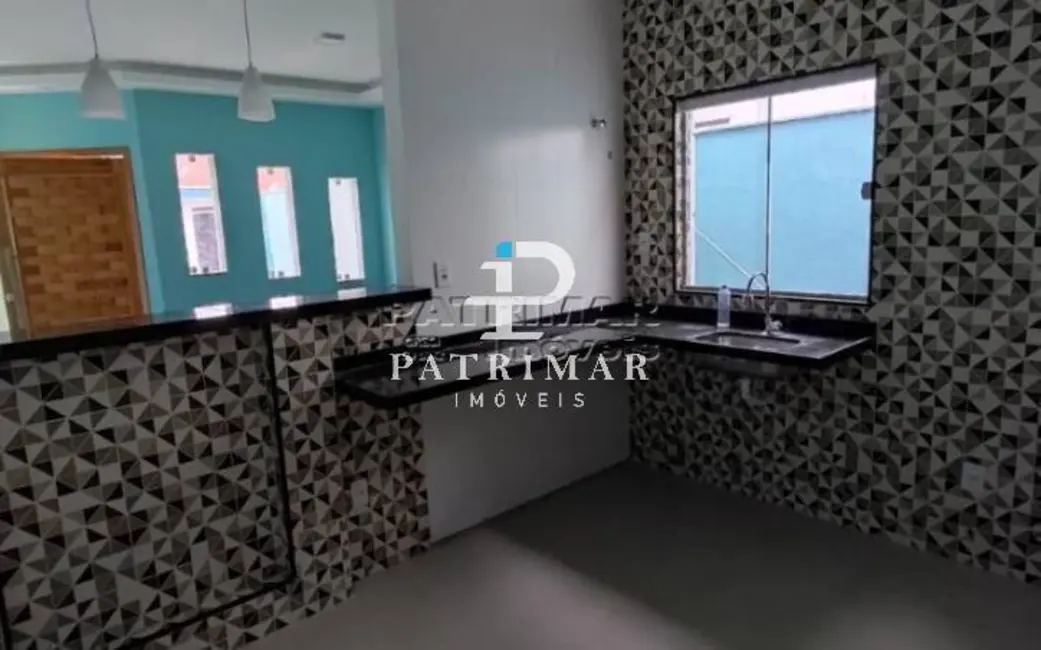 Foto 9 de Casa com 3 quartos à venda, 98m2 em Marica - RJ