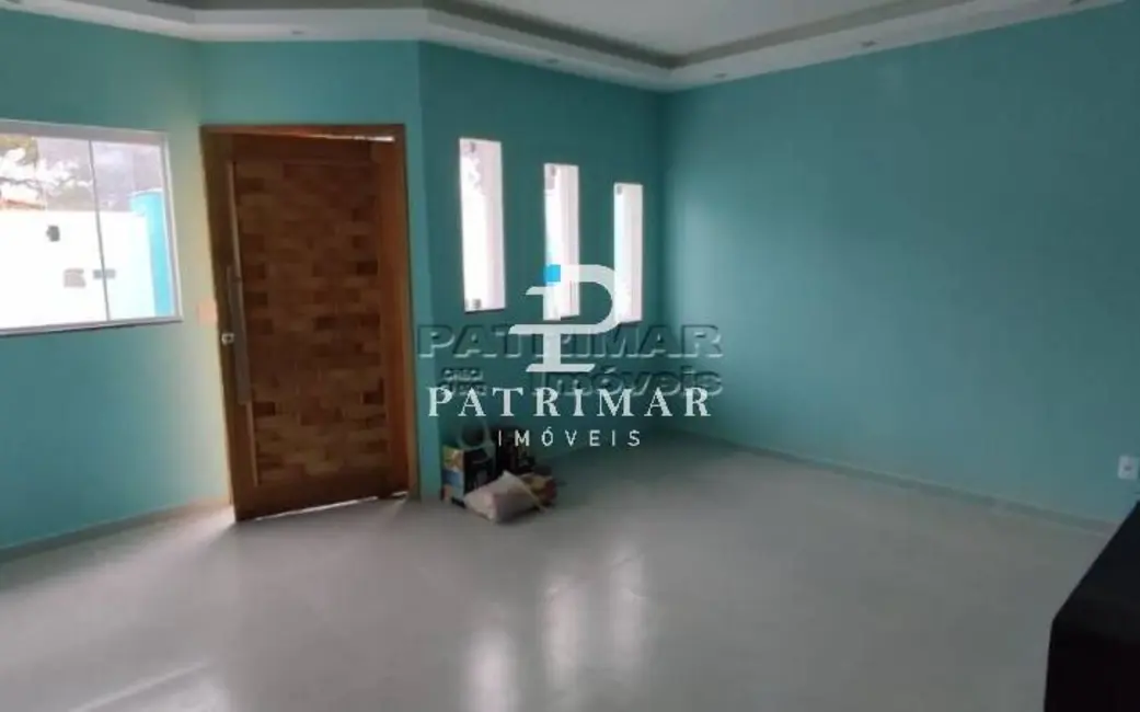 Foto 6 de Casa com 3 quartos à venda, 98m2 em Marica - RJ