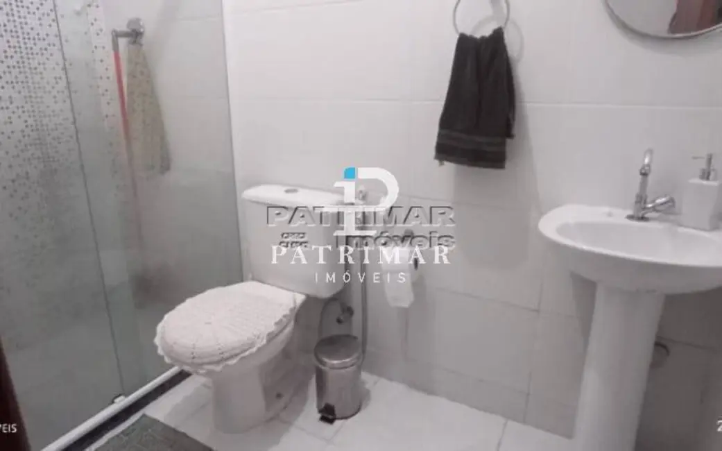 Casa com 2 quartos à venda, 75m2 em Marica - RJ - imagem 8 Foto 8 de Casa com 2 quartos à venda, 75m2 em Marica - RJ