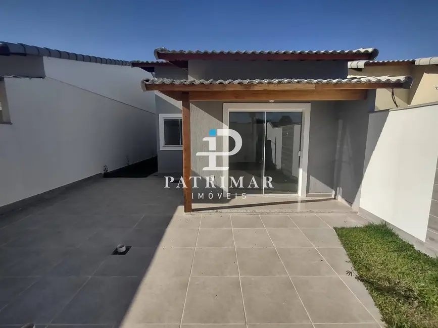Foto 3 de Casa com 2 quartos à venda, 324m2 em Marica - RJ
