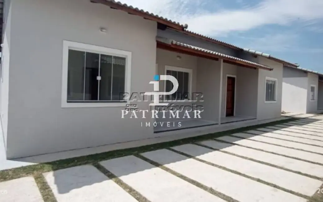 Foto 1 de Casa com 2 quartos à venda, 30m2 em Jardim Atlântico Central (Itaipuaçu), Marica - RJ