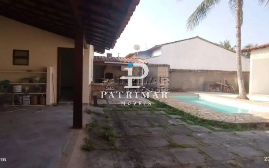 Foto 3 de Casa com 4 quartos à venda, 382m2 em Marica - RJ