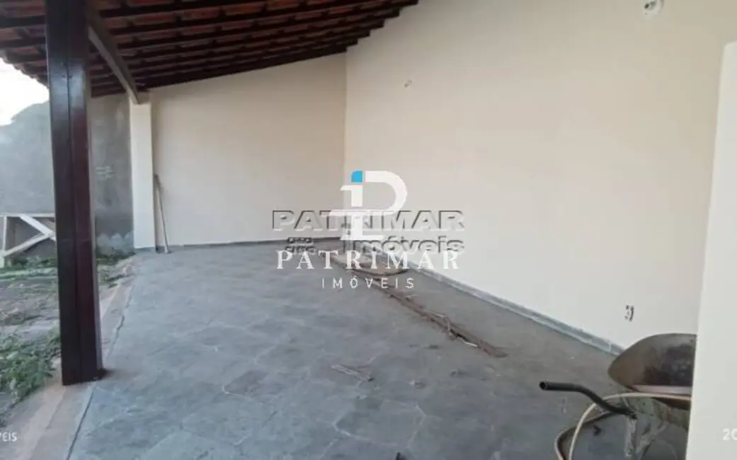 Foto 5 de Casa com 4 quartos à venda, 382m2 em Marica - RJ