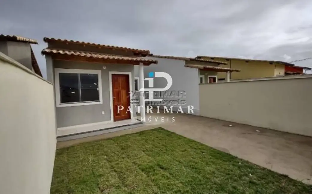 Foto 1 de Casa com 2 quartos à venda, 220m2 em Marica - RJ