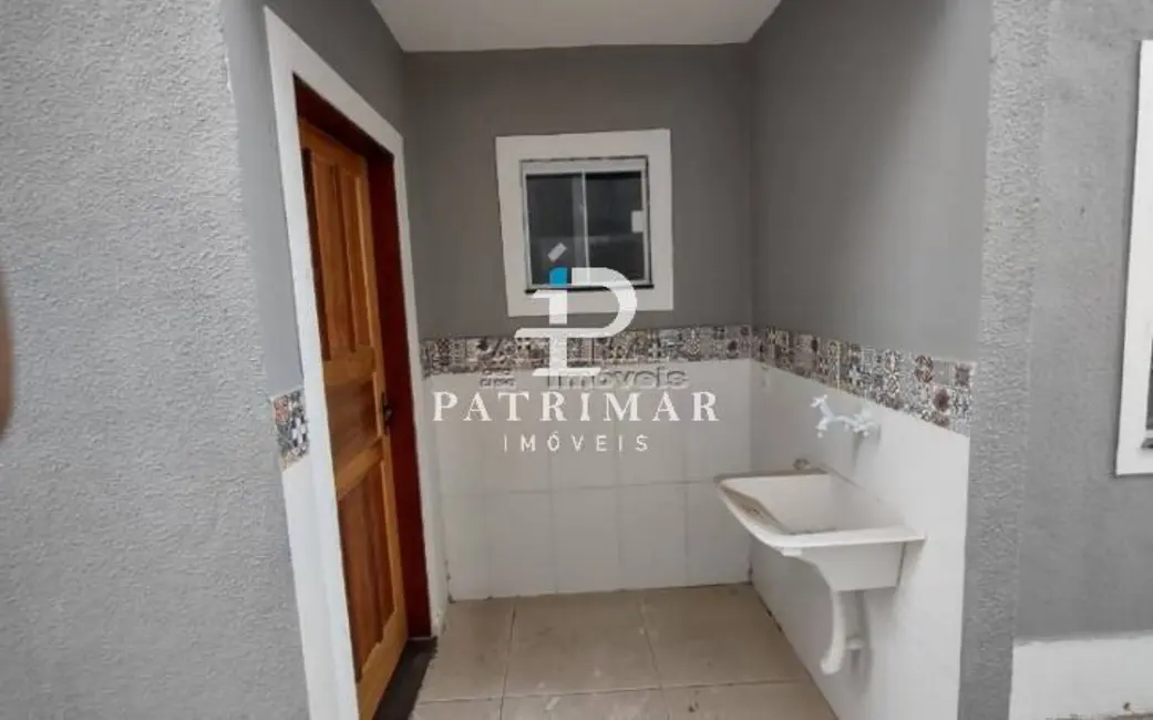 Foto 7 de Casa com 2 quartos à venda, 220m2 em Marica - RJ