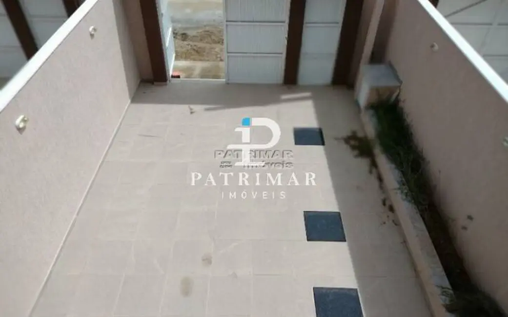 Foto 4 de Casa com 4 quartos à venda, 240m2 em Marica - RJ