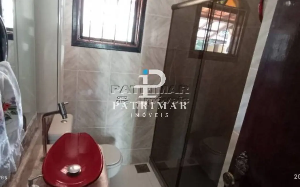 Foto 6 de Casa com 2 quartos à venda, 480m2 em Marica - RJ