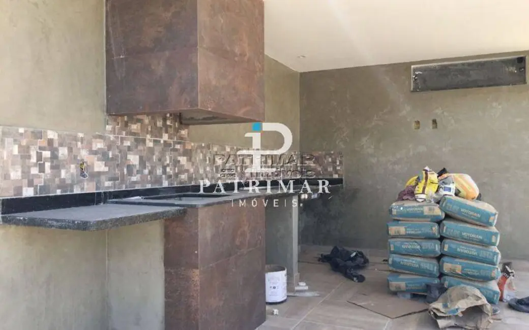 Casa com 3 quartos à venda, 220m2 em Marica - RJ - imagem 6 Foto 6 de Casa com 3 quartos à venda, 220m2 em Marica - RJ