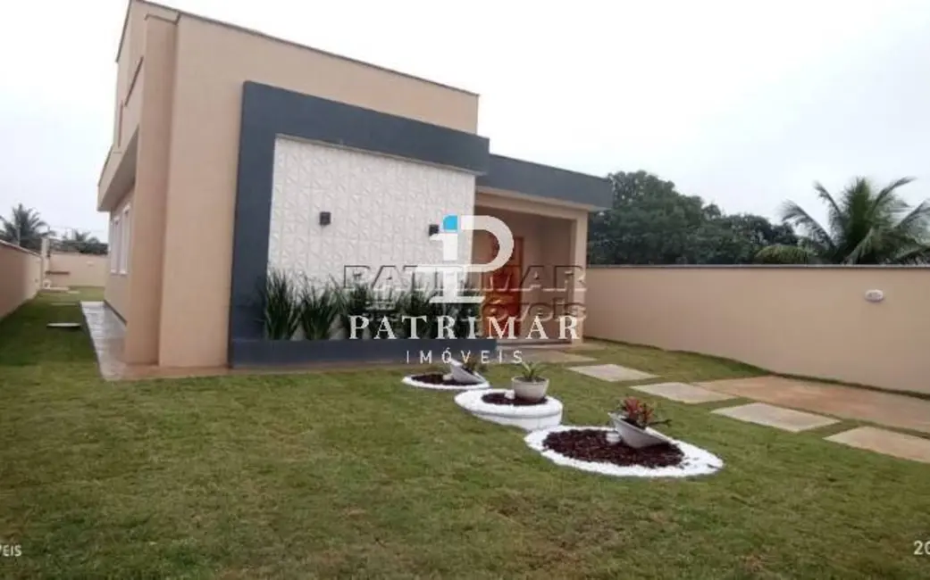 Foto 5 de Casa com 3 quartos à venda, 480m2 em Marica - RJ