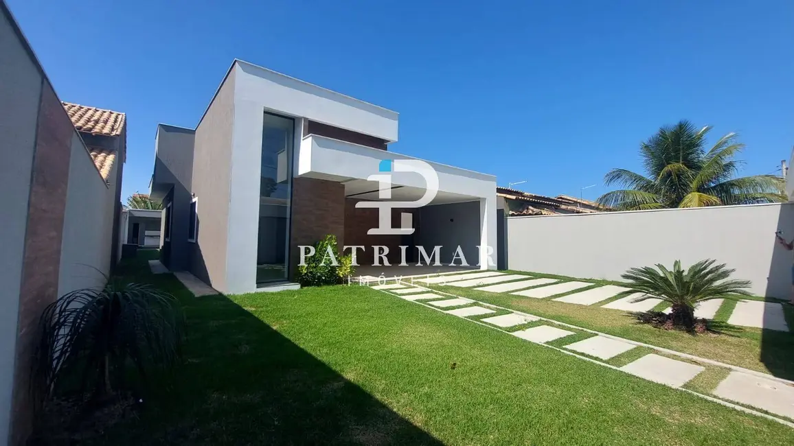 Foto 4 de Casa com 3 quartos à venda, 372m2 em Marica - RJ