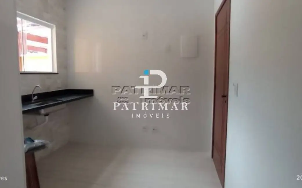 Foto 5 de Casa com 3 quartos à venda, 160m2 em Marica - RJ