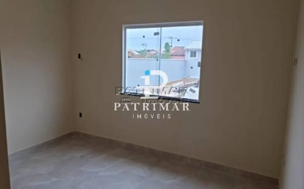 Foto 4 de Casa com 3 quartos à venda, 380m2 em Marica - RJ