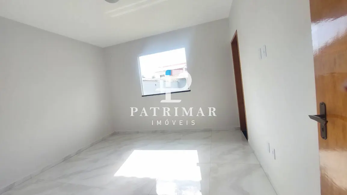 Foto 8 de Casa com 3 quartos à venda, 93m2 em Marica - RJ