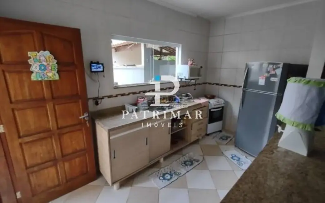 Foto 6 de Casa com 3 quartos à venda, 160m2 em Marica - RJ