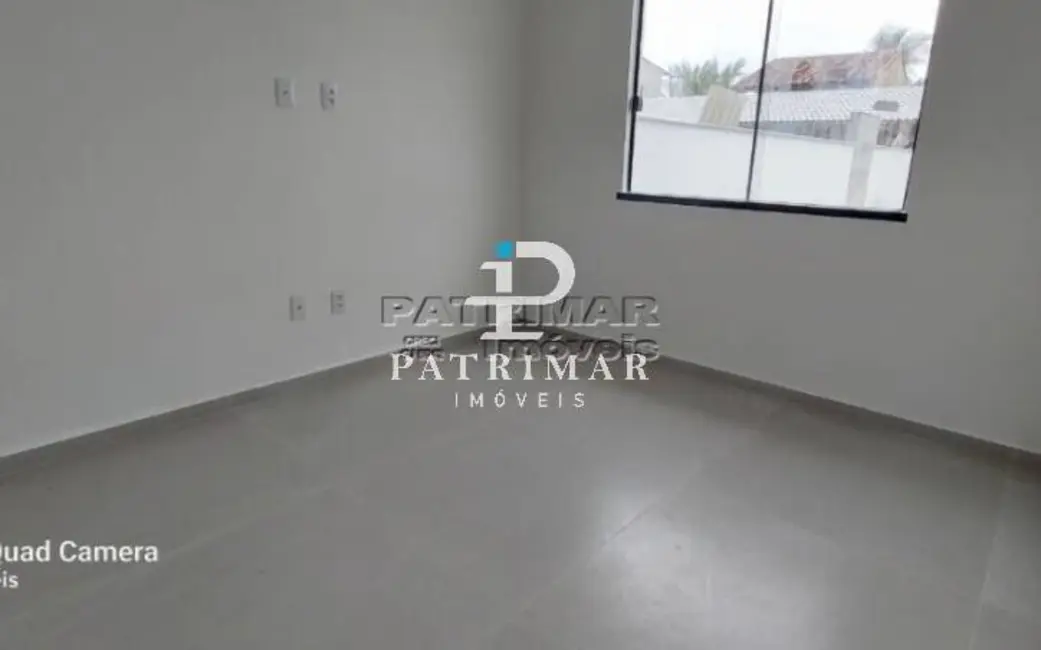 Casa com 2 quartos à venda, 149m2 em Marica - RJ - imagem 3 Foto 3 de Casa com 2 quartos à venda, 149m2 em Marica - RJ