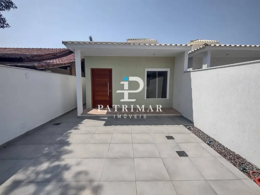 Foto 2 de Casa com 3 quartos à venda, 121m2 em Marica - RJ