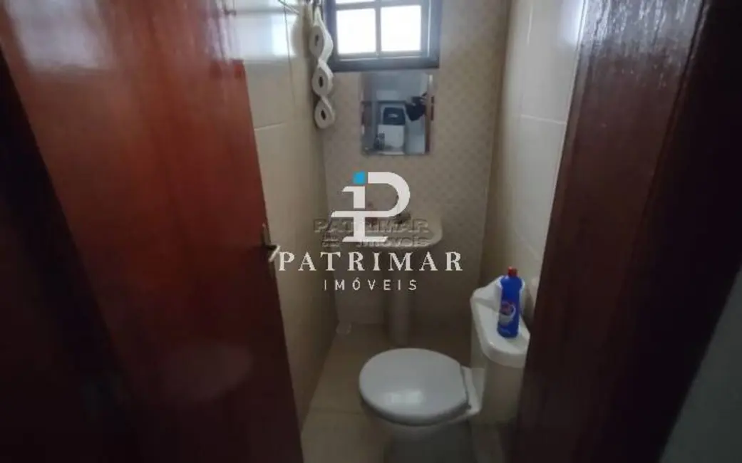 Foto 5 de Casa com 2 quartos à venda, 150m2 em Marica - RJ