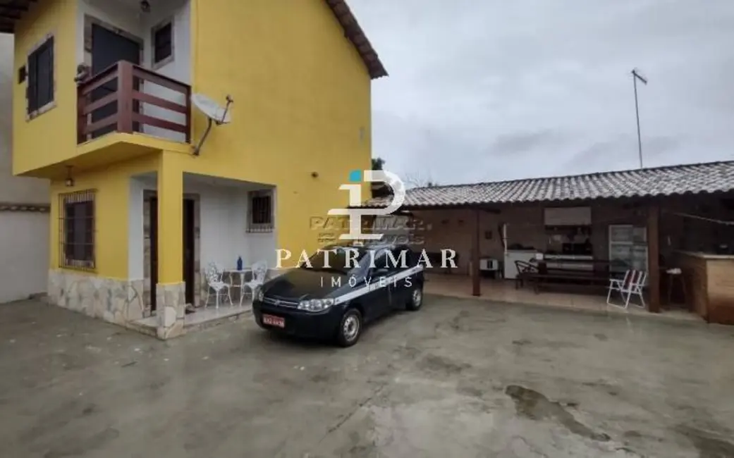 Foto 3 de Casa com 2 quartos à venda, 150m2 em Marica - RJ