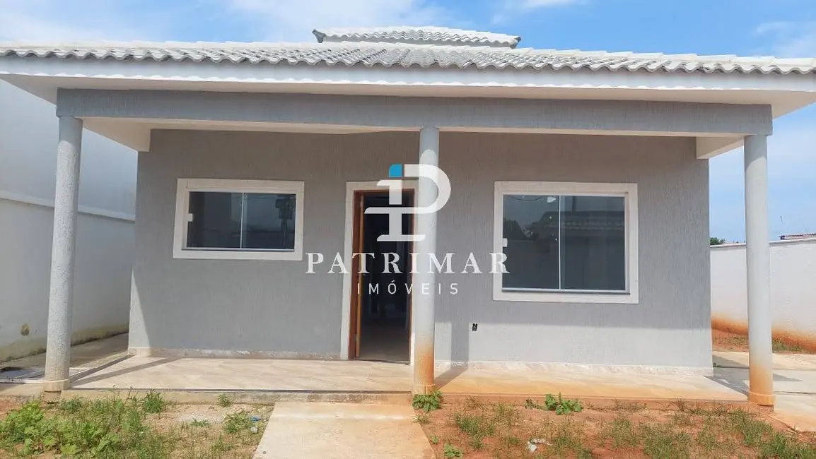 Foto 3 de Casa com 3 quartos à venda, 380m2 em Marica - RJ