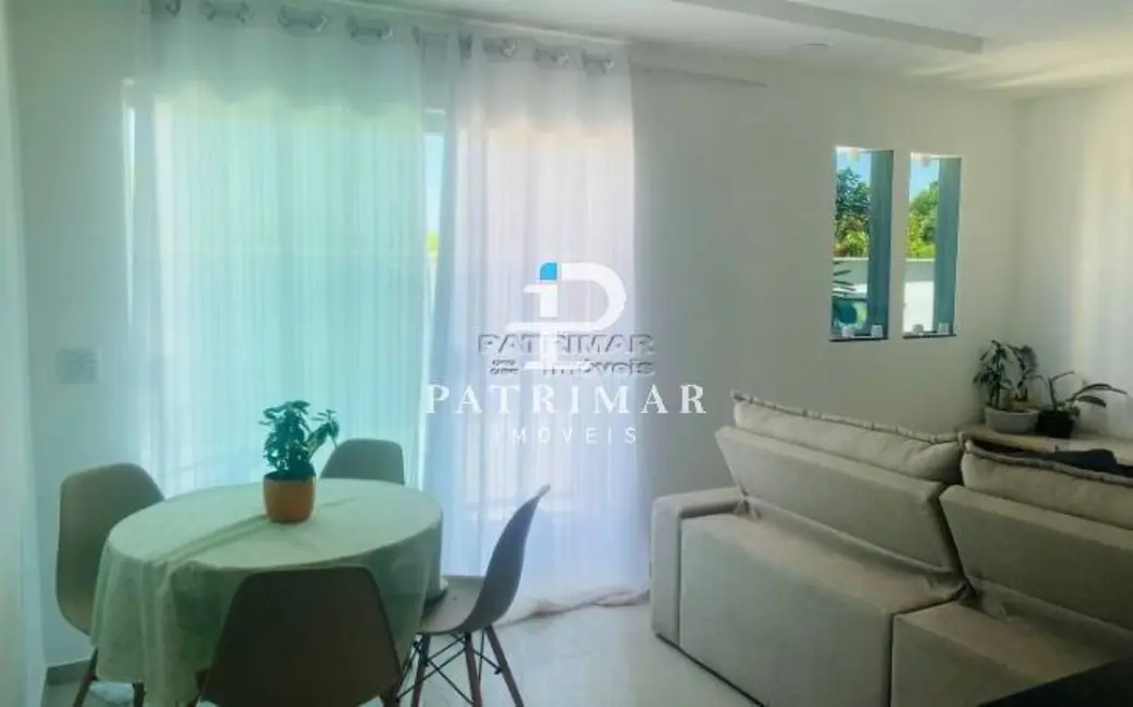 Foto 4 de Casa com 2 quartos à venda, 85m2 em Marica - RJ