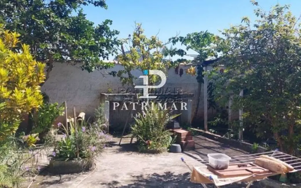 Foto 7 de Casa com 2 quartos à venda, 130m2 em Marica - RJ