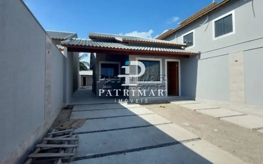 Foto 3 de Casa com 3 quartos à venda, 200m2 em Marica - RJ