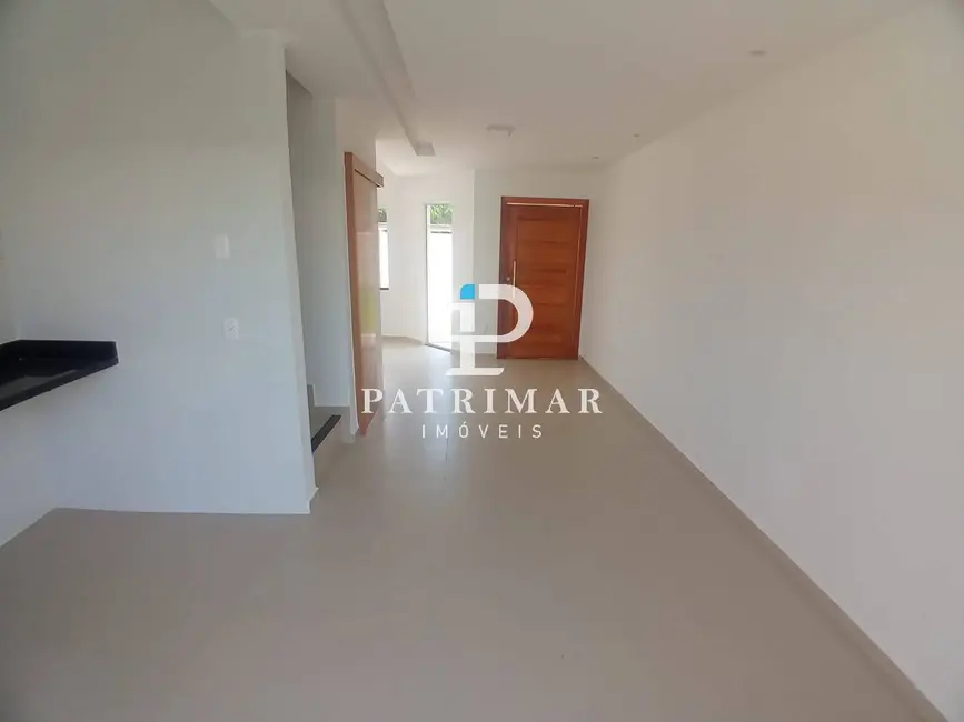 Casa com 3 quartos à venda, 350m2 em Marica - RJ - imagem 8 Foto 8 de Casa com 3 quartos à venda, 350m2 em Marica - RJ