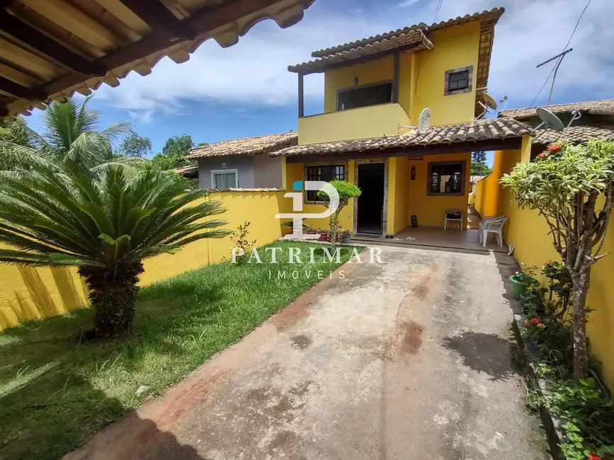 Foto 2 de Casa com 3 quartos à venda, 122m2 em Marica - RJ
